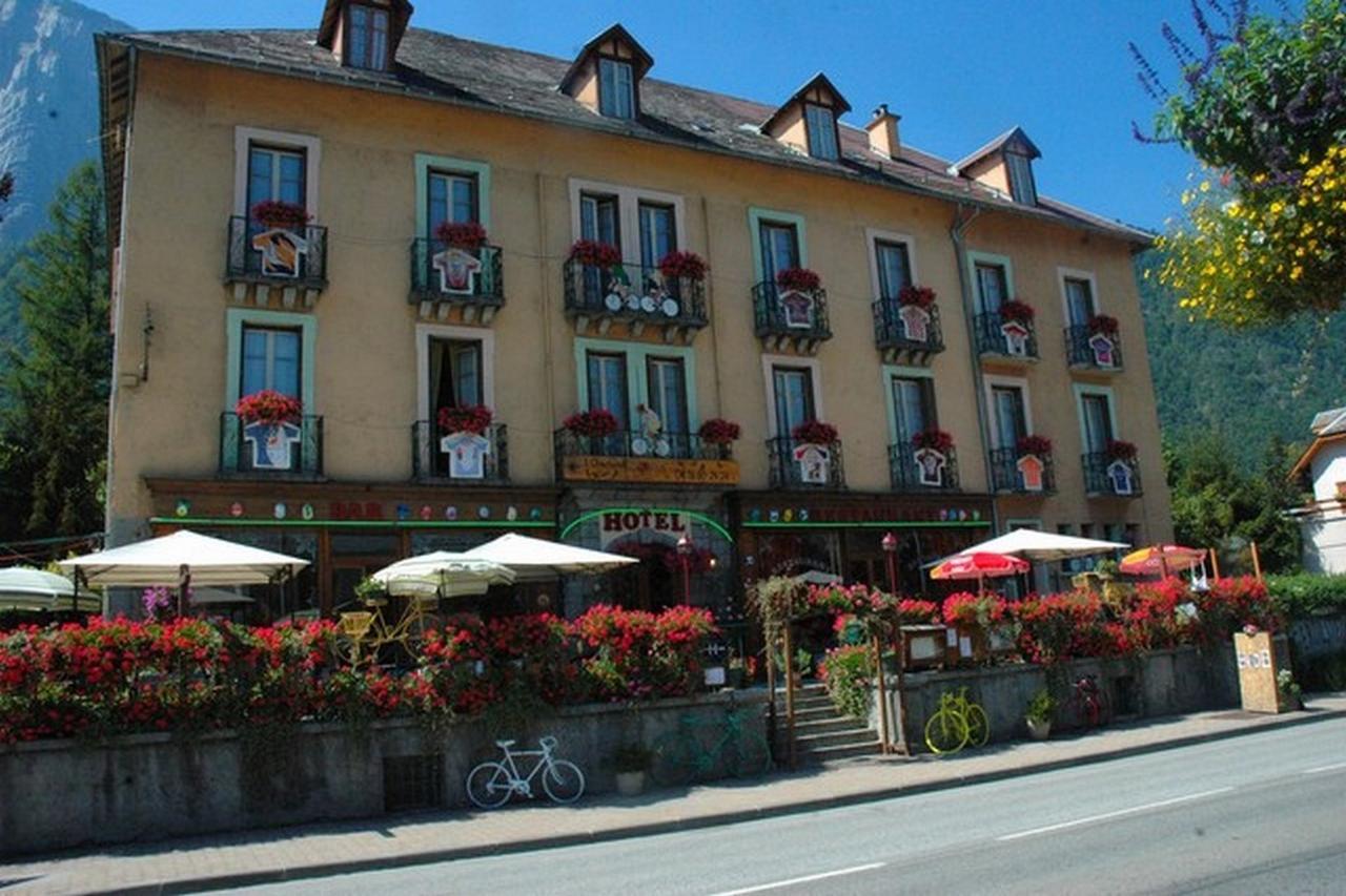 Hotel Oberland Le Bourg-dʼOisans Eksteriør billede